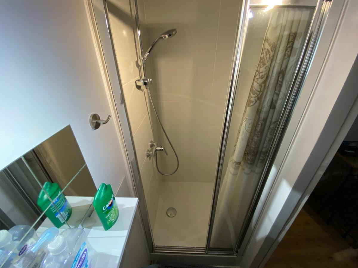 Sympathique Logement En Rez-De-Chausse, De 21M 2 Beauvais Ngoại thất bức ảnh
